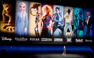 Disney se sube al bus de películas y series en línea.