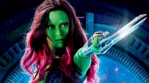 Gamora tomando Mate y hablando en español
