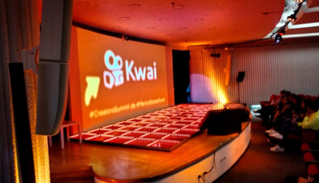 Primer taller para creadores de contenido de noticias en Colombia es impulsado por Kwai