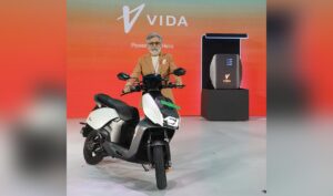 Hero Motocorp lanza vida v1, el primer scooter eléctrica totalmente integrada de la india