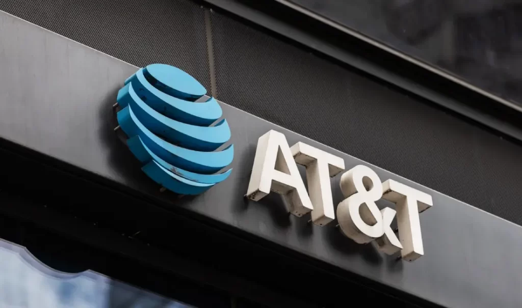 AT&T: filtrados de datos impacta a 109 Millones de clientes