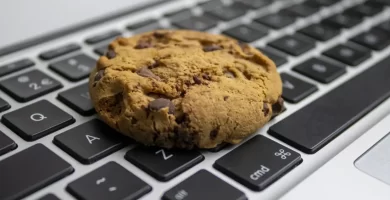 Google cede y ya no eliminará las cookies de terceros.