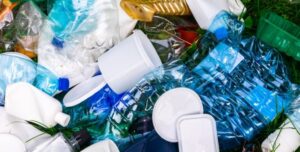 plásticos de un solo uso