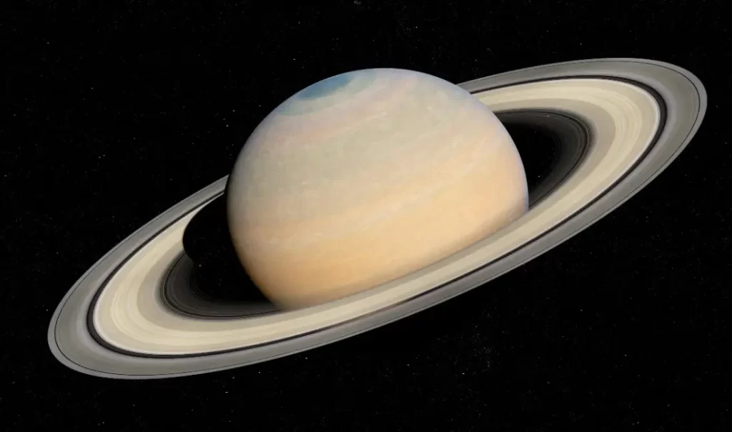 Saturno salva a la tierra de ser impactada por un cometa