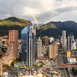 Wyndham explora Bogotá con IA en el aniversario de la ciudad.